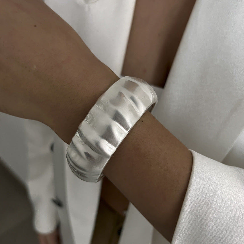 Irregular edged spring bracelet ins wind metallic folds Bracelet smooth surface