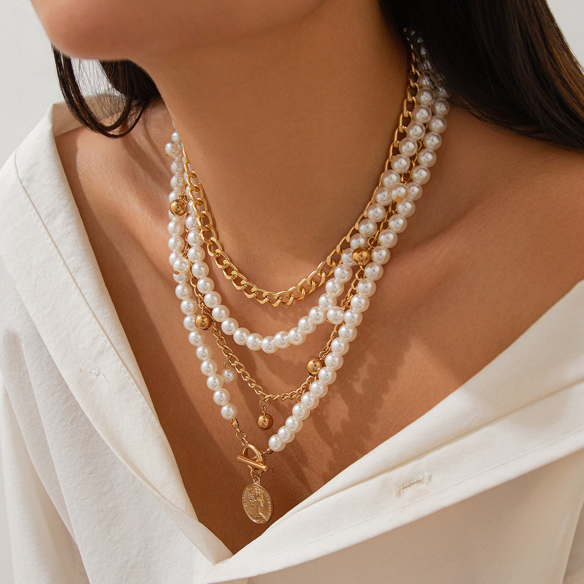 French elegant pearl bead necklace, fashionable commuting alloy multi-layer aluminum chain, collarbone chain