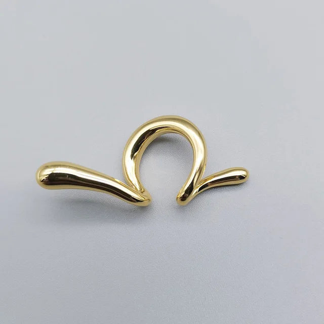 Irregular ear bone clip snake shaped ear clip temperament geometric earrings extremely simple style without ear holes earrings ﻿