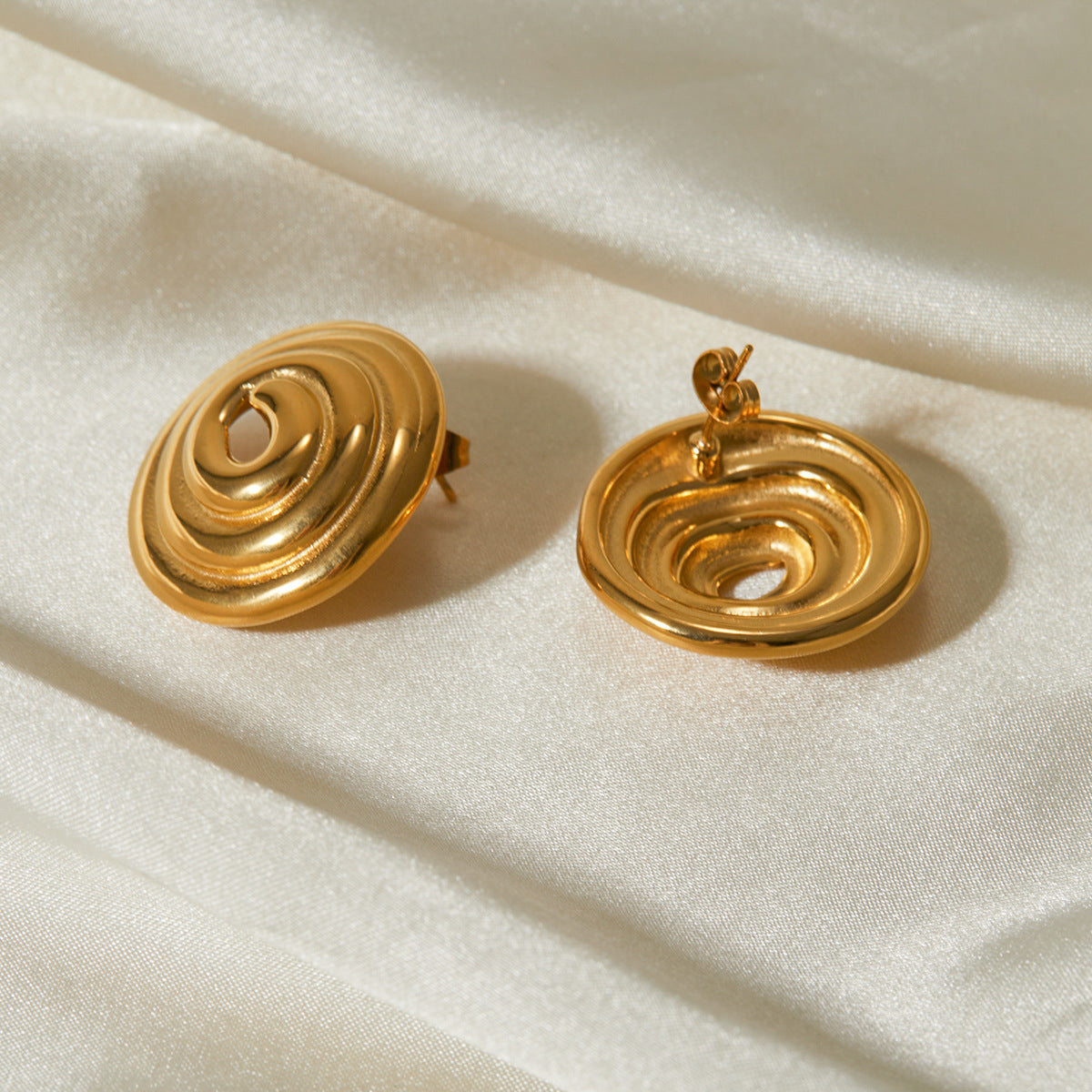 Stainless steel threaded circular disc earrings mosquito coil shaped gold-plated large earrings