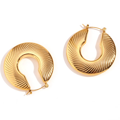 European and American fashion exaggerated niche design earrings