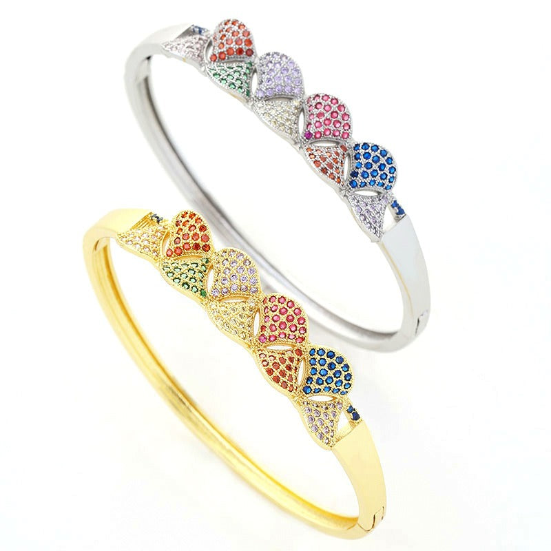 Fashionable and personalized exaggerated fan-shaped bracelet