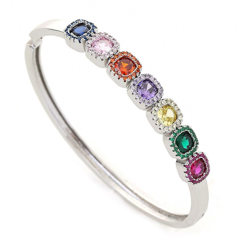 Fashionable and minimalist bracelet set with colored zircon bracelet