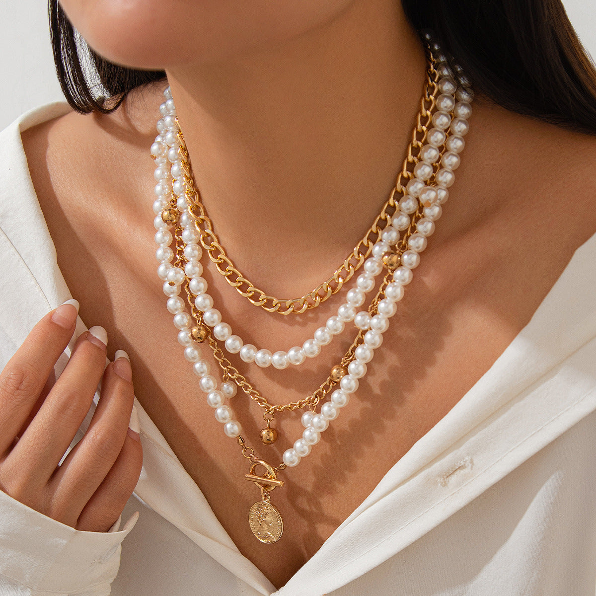 French elegant pearl bead necklace, fashionable commuting alloy multi-layer aluminum chain, collarbone chain