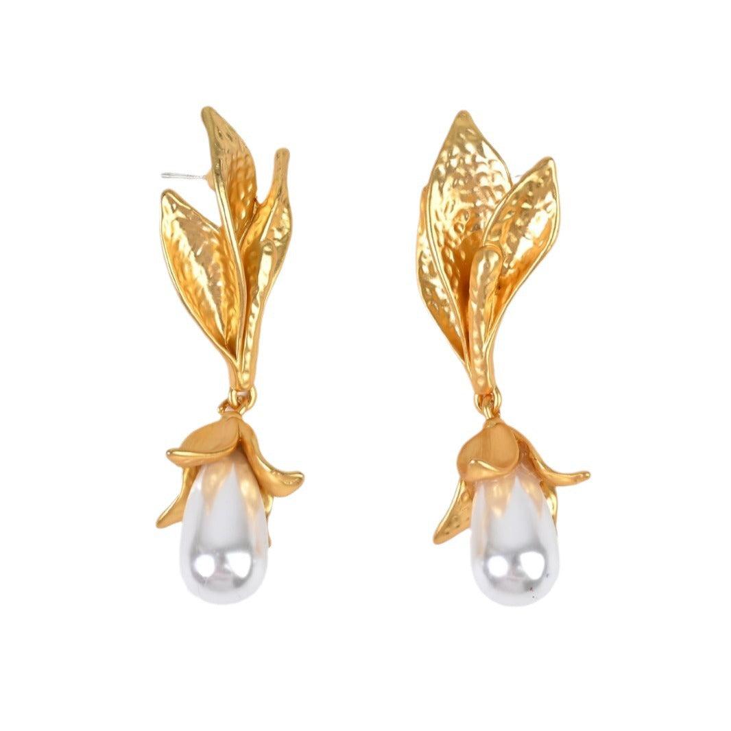 European and American petal high-end temperament versatile earrings