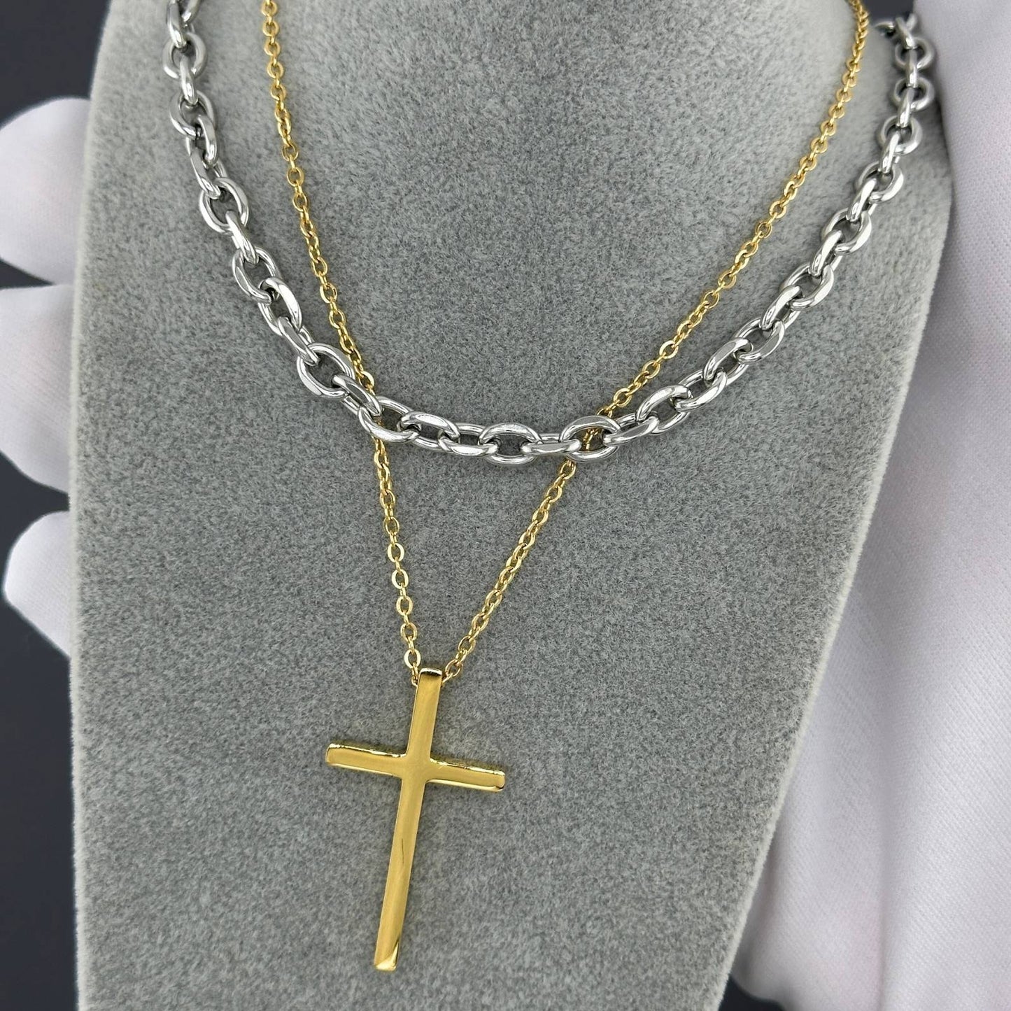 18K gold plated Stainless steel  Crosses necklace, Intensity