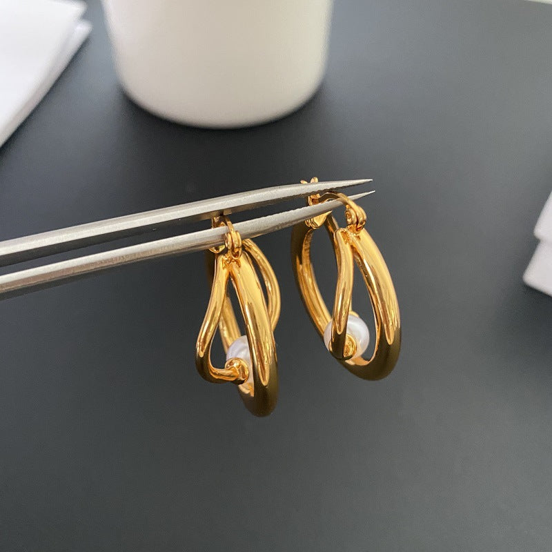 European and American style niche design, high-end fashion, irregular geometry, round vegetable wrapped earrings, retro earrings, earrings