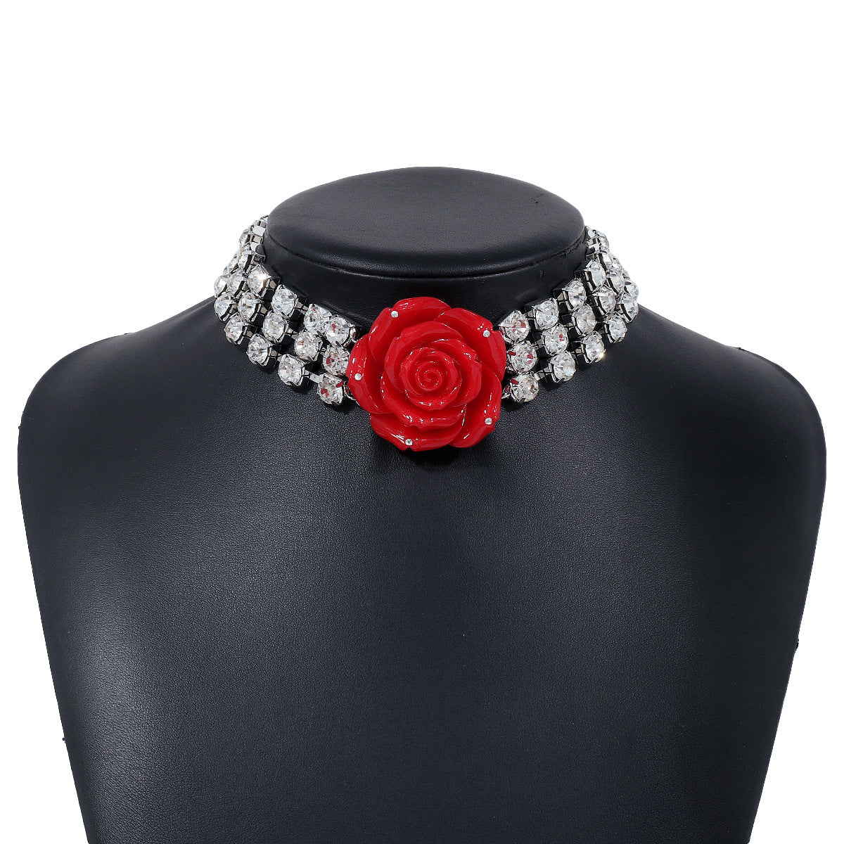 Diamond inlaid three-dimensional rose necklace with multiple rows of sparkling diamond collarbone chains