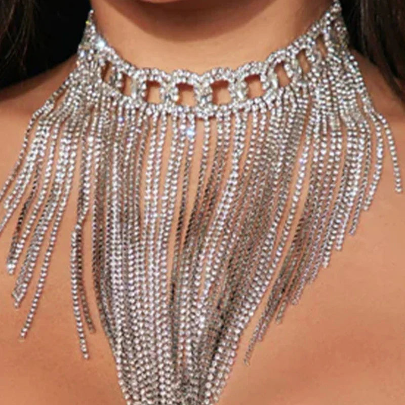 New Exaggerated Claw Chain Necklace Rhinestone Tassel Light Luxury Necklace Personality Party Temperament Necklace