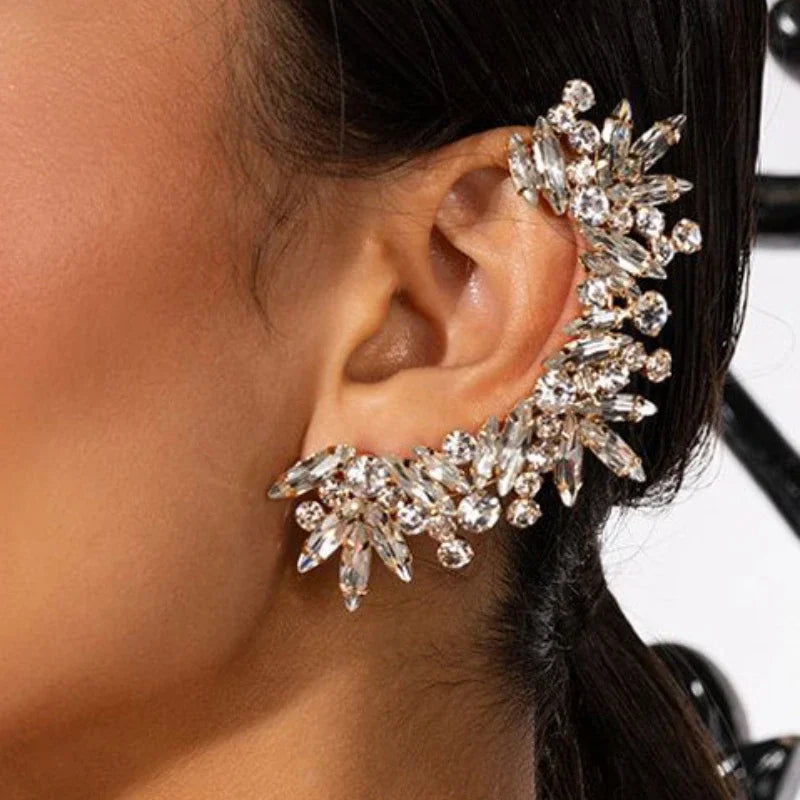 Luxury Ear Clips Earrings No Piercing for Women Crystal Jewelry One-pieces Fashion Trend Rhinestone Aesthetic Ear Cuff