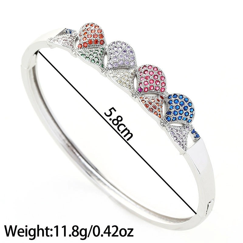 Personalized exaggerated fan-shaped bracelet