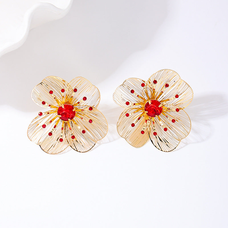 French style elegant large flower women's earrings suitable for travel and vacation