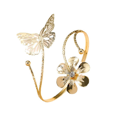 Metal Texture Three-dimensional Flowers Exquisite Hollow Design Butterfly Arm Decorations