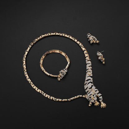 Fashion Tiger Necklace Earrings Jewelry Set