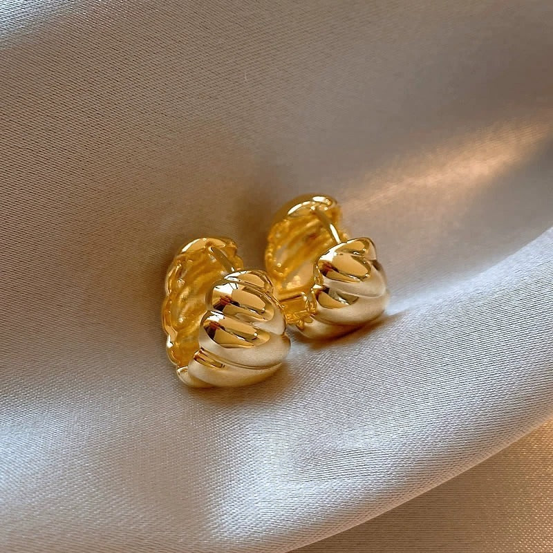 Gold Thread Ear Clip Female Niche Design